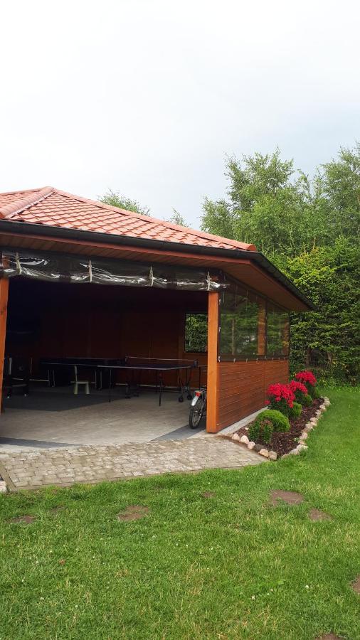 Domki Letniskowe Rekinek Darlowo Bagian luar foto